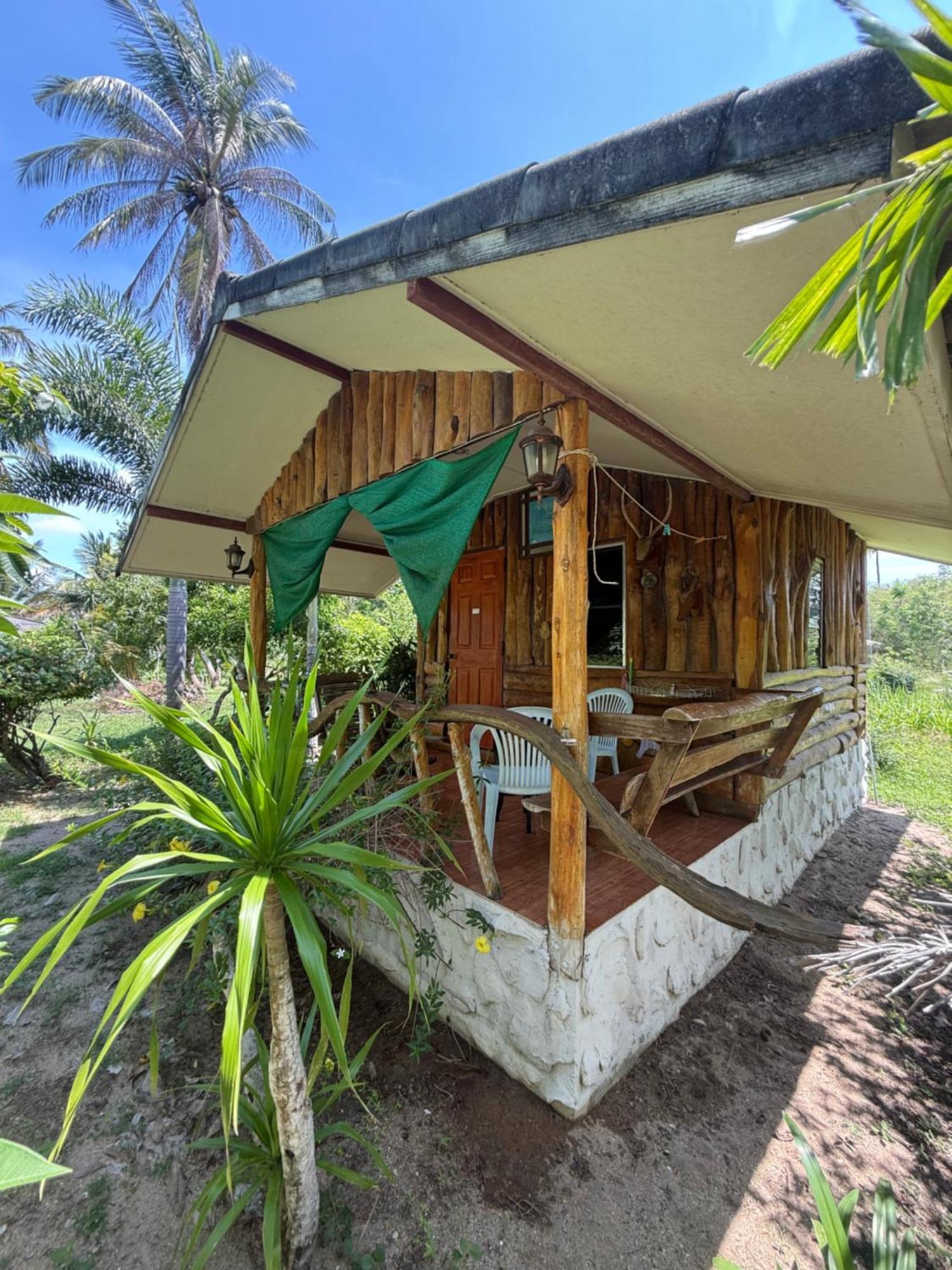 Wandee Resort Bankrut Luaran gambar